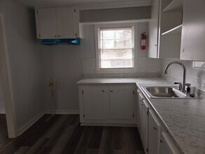 927 Spring Ave in Jackson, MS - Building Photo - Building Photo