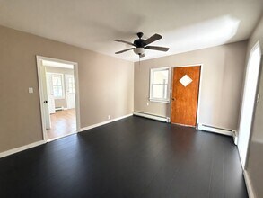 7 Kennedy Ln, Unit 3 in Monroe, NY - Building Photo - Building Photo