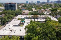 219 Marshall St - 10