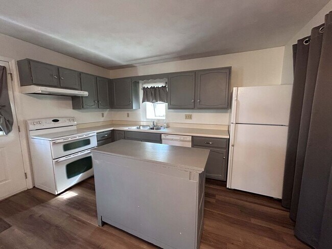 16 W Main St in Fairfield, PA - Building Photo - Building Photo