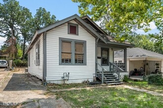 315 Robinson Pl in Shreveport, LA - Building Photo - Building Photo