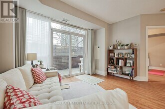 25-625 Broadway Ave in Toronto, ON - Building Photo - Building Photo