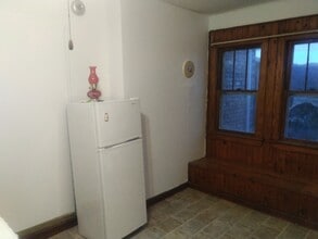 7312 Central Avenue Pike, Unit B in Powell, TN - Building Photo - Building Photo