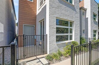 312 Oakbend Dr in Lewisville, TX - Building Photo - Building Photo
