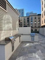 1 Atlantic St in Stamford, CT - Building Photo