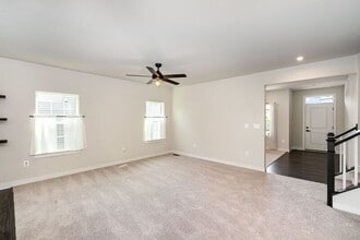 1216 City View Ln in Fredericksburg, VA - Building Photo - Building Photo
