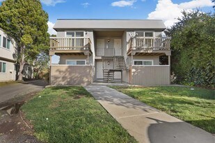 2340 Villanova Cir in Sacramento, CA - Building Photo
