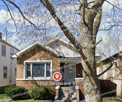 1160 E Delaware St in Gary, IN - Building Photo