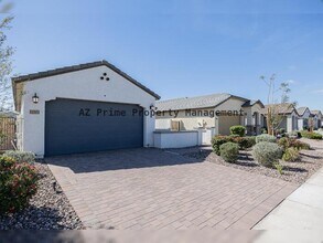 12503 W Pkwy Ln in Avondale, AZ - Building Photo - Building Photo