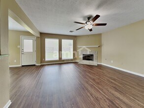 12227 Lavon Dr in Tomball, TX - Building Photo - Building Photo