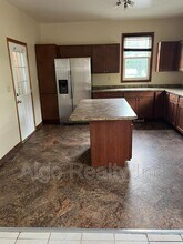 2337 N James Ave in Minneapolis, MN - Building Photo - Building Photo