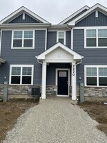 2270 Barbera Dr in Oswego, IL - Building Photo