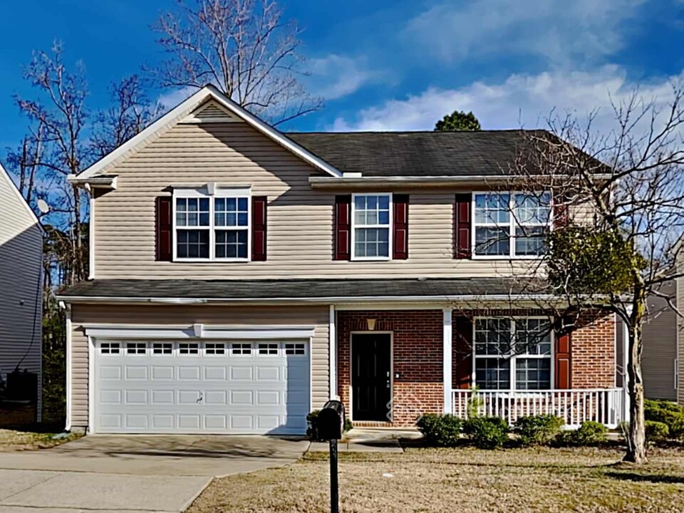 2706 Windchase Dr in Raleigh, NC - Building Photo