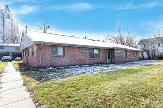 530 Laurel St in Waukee, IA - Building Photo - Building Photo