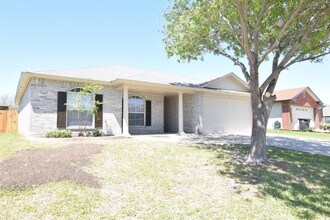 1403 Saddle Dr in Killeen, TX - Building Photo - Building Photo