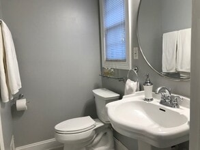 6836 Park South Dr in Charlotte, NC - Building Photo - Building Photo