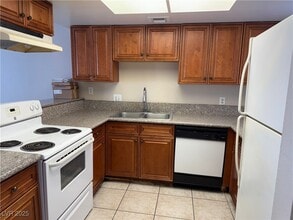 237 N 18th St in Las Vegas, NV - Building Photo - Building Photo