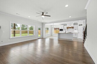 1361 Sessile Oak Wy in Bentonville, AR - Building Photo - Building Photo