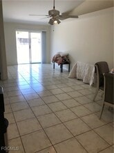 1212 SE 24th Ave in Cape Coral, FL - Building Photo - Building Photo