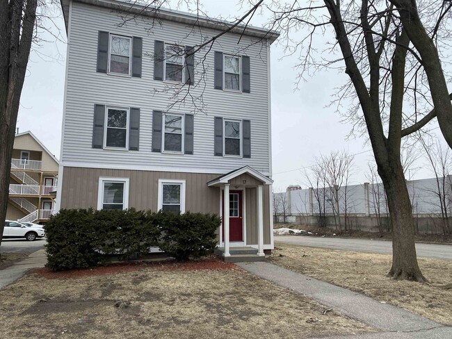 property at 17 Smyth Ferry Rd
