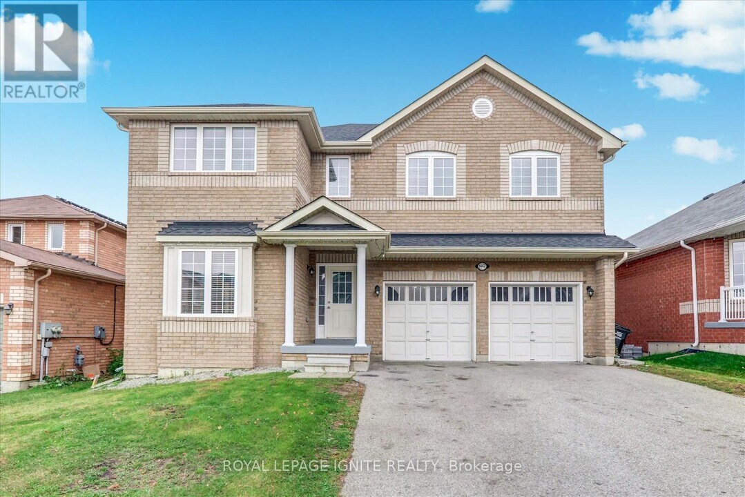 1447 Bassingthwaite Ct in Innisfil, ON - Building Photo