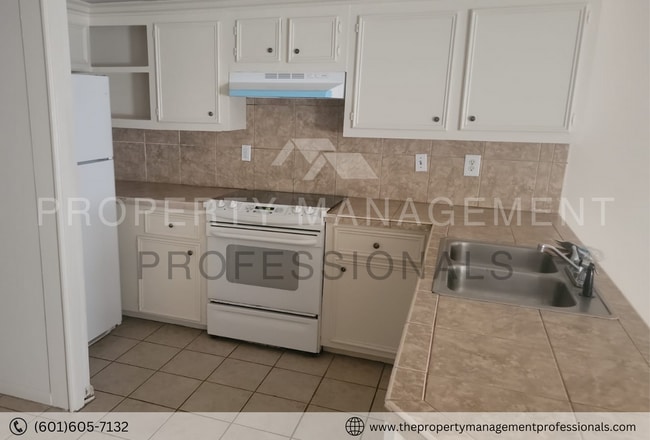 352 Brendalwood Cove in Brandon, MS - Foto de edificio - Building Photo