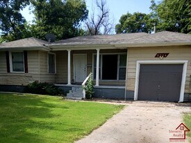 2204 NW Denver Ave in Lawton, OK - Building Photo