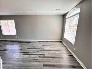 415 Opal Dr in Henderson, NV - Building Photo - Building Photo