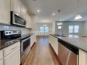 13 Crabapple Cir in Savannah, GA - Foto de edificio - Building Photo