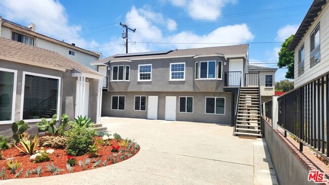 property at 1165 Stanford St