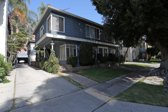 637 S Cloverdale Ave in Los Angeles, CA - Building Photo - Primary Photo