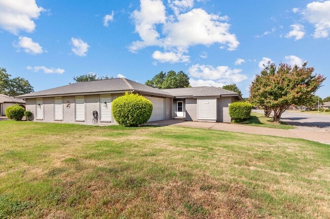 4351 Altamesa Blvd in Fort Worth, TX - Building Photo - Building Photo