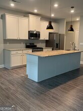 1120 Riverwalk Manor Dr in Dallas, GA - Building Photo - Building Photo