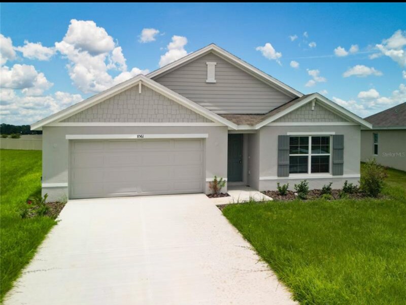 8561 SW 46th Ave in Ocala, FL - Foto de edificio