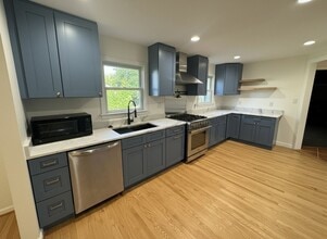 8735 Rudderow Ave in Pennsauken, NJ - Building Photo - Building Photo