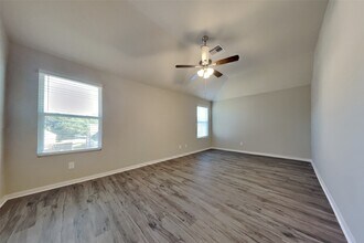 2411 Lofty Falls Ct in Spring, TX - Building Photo - Building Photo