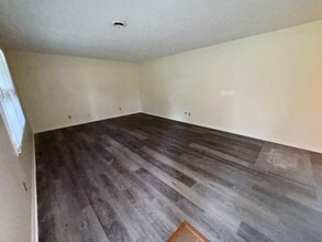 360 Longview Dr in Paducah, KY - Building Photo - Building Photo