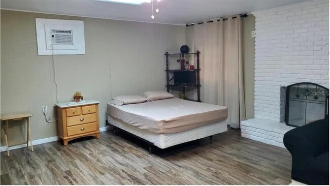 property at 222 S Palermo Ave