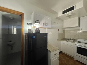 442 W 238th St, Unit 1 in Bronx, NY - Building Photo - Building Photo