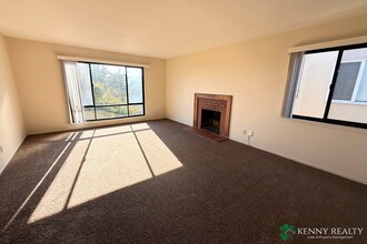 349 Arroyo Dr in South San Francisco, CA - Building Photo - Building Photo