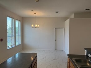 3912 Silver Springs Dr in Fort Worth, TX - Building Photo - Building Photo
