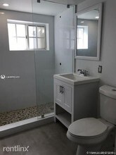 345 Michigan Ave-Unit -Apt 23 in Miami Beach, FL - Building Photo - Building Photo