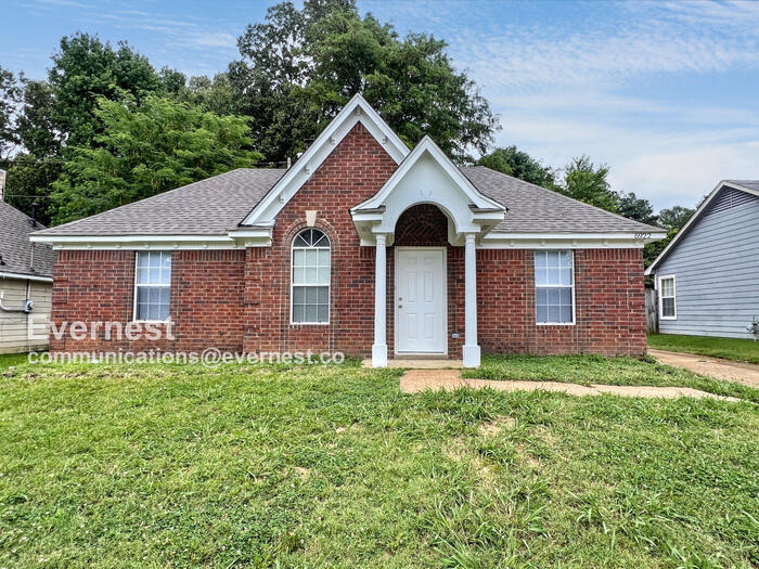 6922 Gallop Dr in Cordova, TN - Building Photo