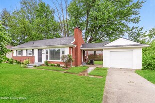 2805 Sheila Dr in Louisville, KY - Building Photo