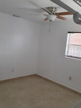 1230 N 70th Terrace in Hollywood, FL - Building Photo - Building Photo