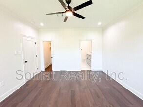 2454 Allen Toussaint Blvd in New Orleans, LA - Building Photo - Building Photo