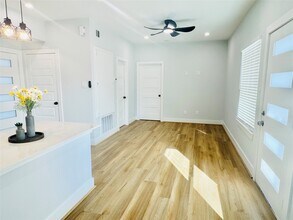 5420 Elysian St in Houston, TX - Building Photo - Building Photo