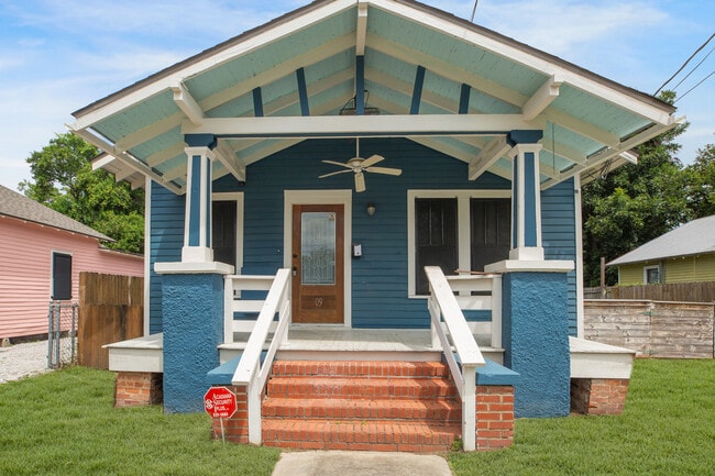 309 Cleveland St in Lafayette, LA - Building Photo - Building Photo