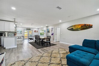 2221 Calexico Way S in St. Petersburg, FL - Building Photo - Building Photo