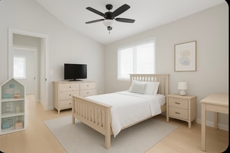 34 Nesaquake Ave in Port Washington, NY - Foto de edificio - Building Photo